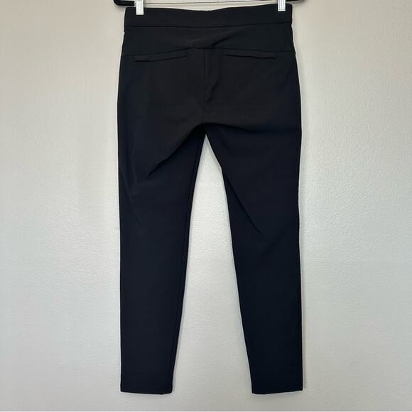 Athleta Wander Stash Skinny Pants in Black Size 4P
Like New - Picture 5 of 14